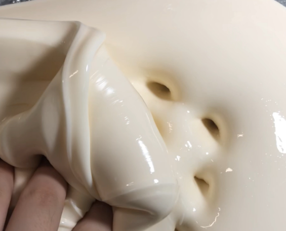 橡胶主力合约持续窄幅震荡